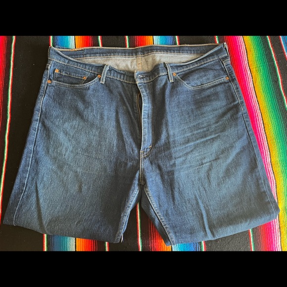 Levi’s 541 Jeans - Picture 3 of 4